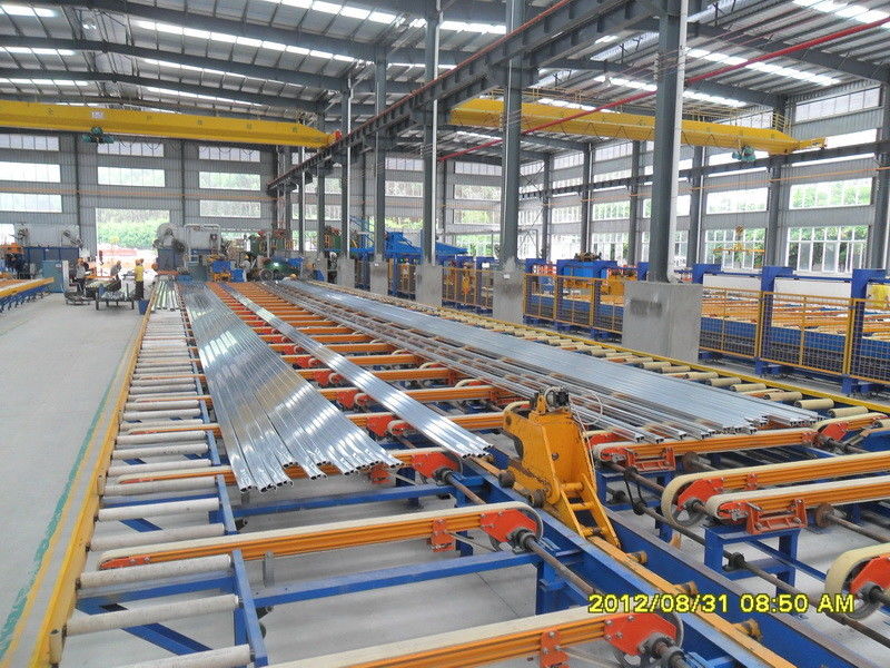 Foshan Lucky Metal Co.,ltd dây chuyền sản xuất